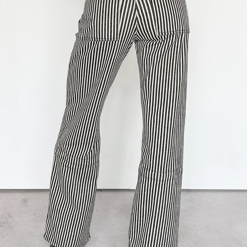 Super cute Mica black and white striped jeans